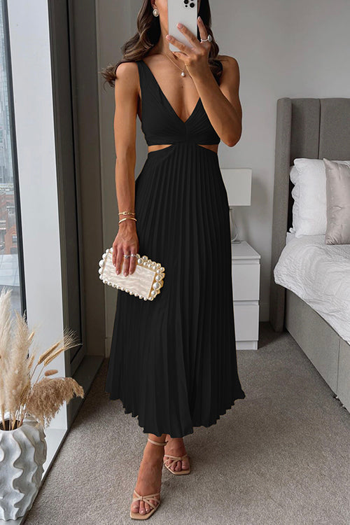 Vivian & Claire™ | Radiant Twist Dress