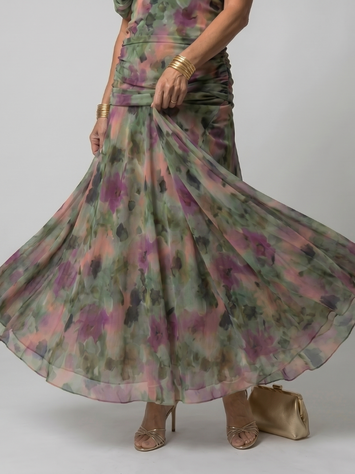 Vivian & Claire™ | Flow Midi Dress