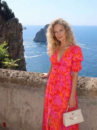 Vivian & Claire™ | Floral V Neck Puff Sleeve Midi Dress