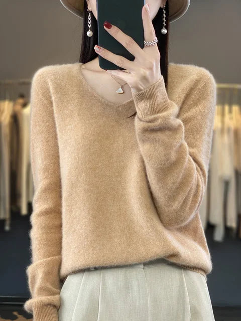 V|C - Classic V-Neck Knit Sweater Cynthia