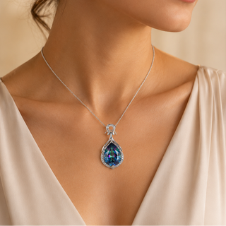 Amara White Gold Necklace