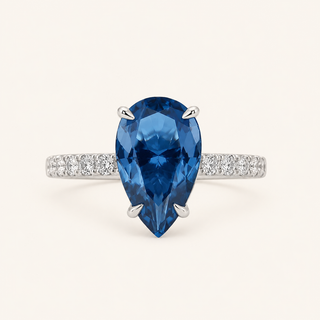 Anais White Gold Sapphire Ring