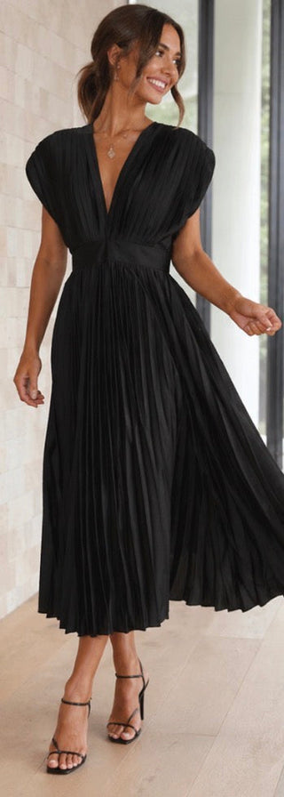 Vivian & Claire™ | Timeless Pleated Midi Dress