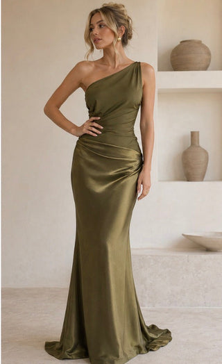 Vivian & Claire™ | Maxi Dress with a Guilt in Satin