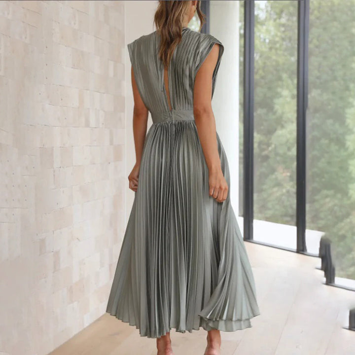 Vivian & Claire™ | Timeless Pleated Midi Dress