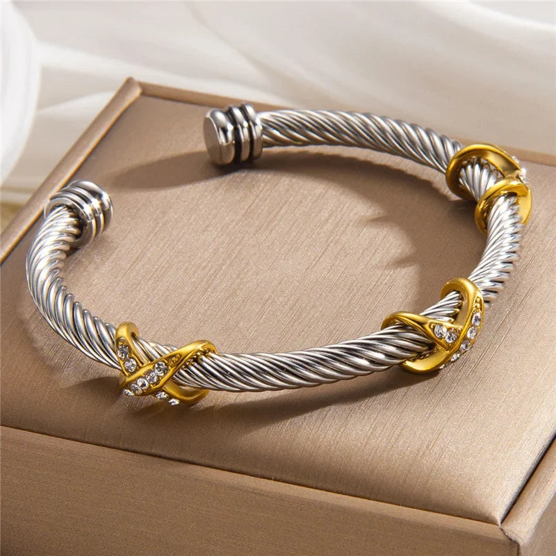 RIVIERA CRYSTAL CABLE BRACELET
