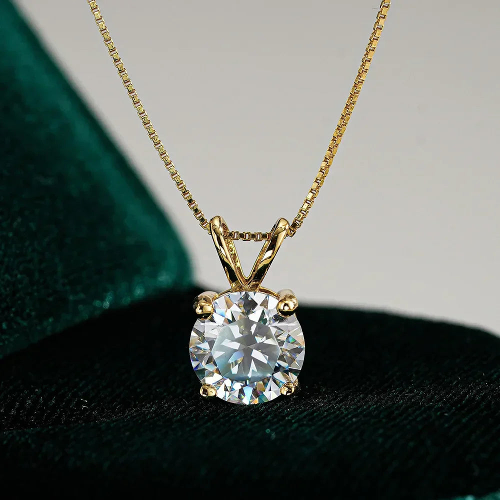 LUMIÈRE MOISSANITE PENDANT