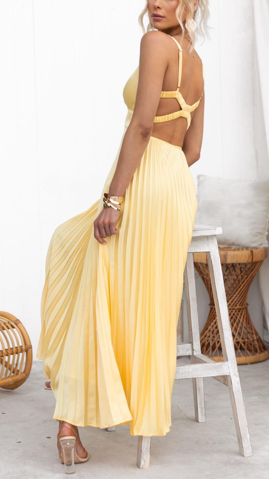 Vivian & Claire™ | Pleated V-Neck Maxi Dress