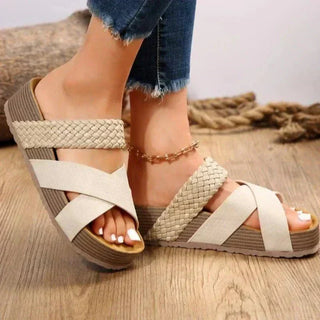 AIRA | ORTHOPEDIC SANDALS