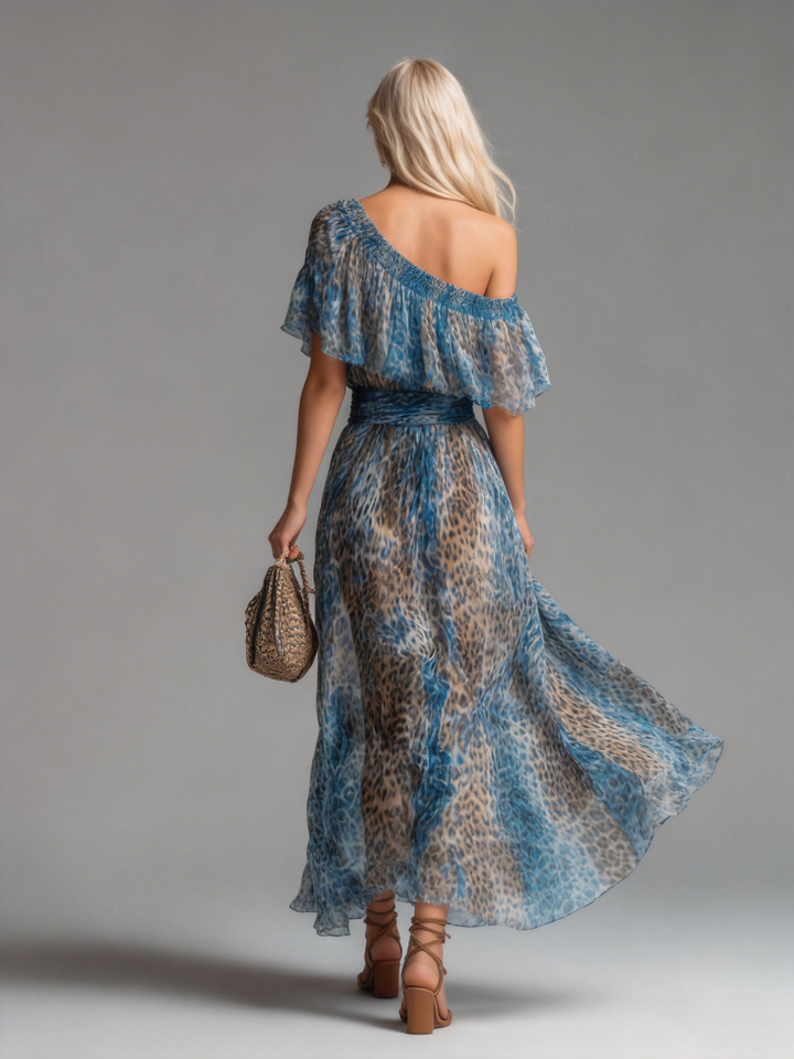 Léana™ | Long Leopard Dress with Bare Shoulders
