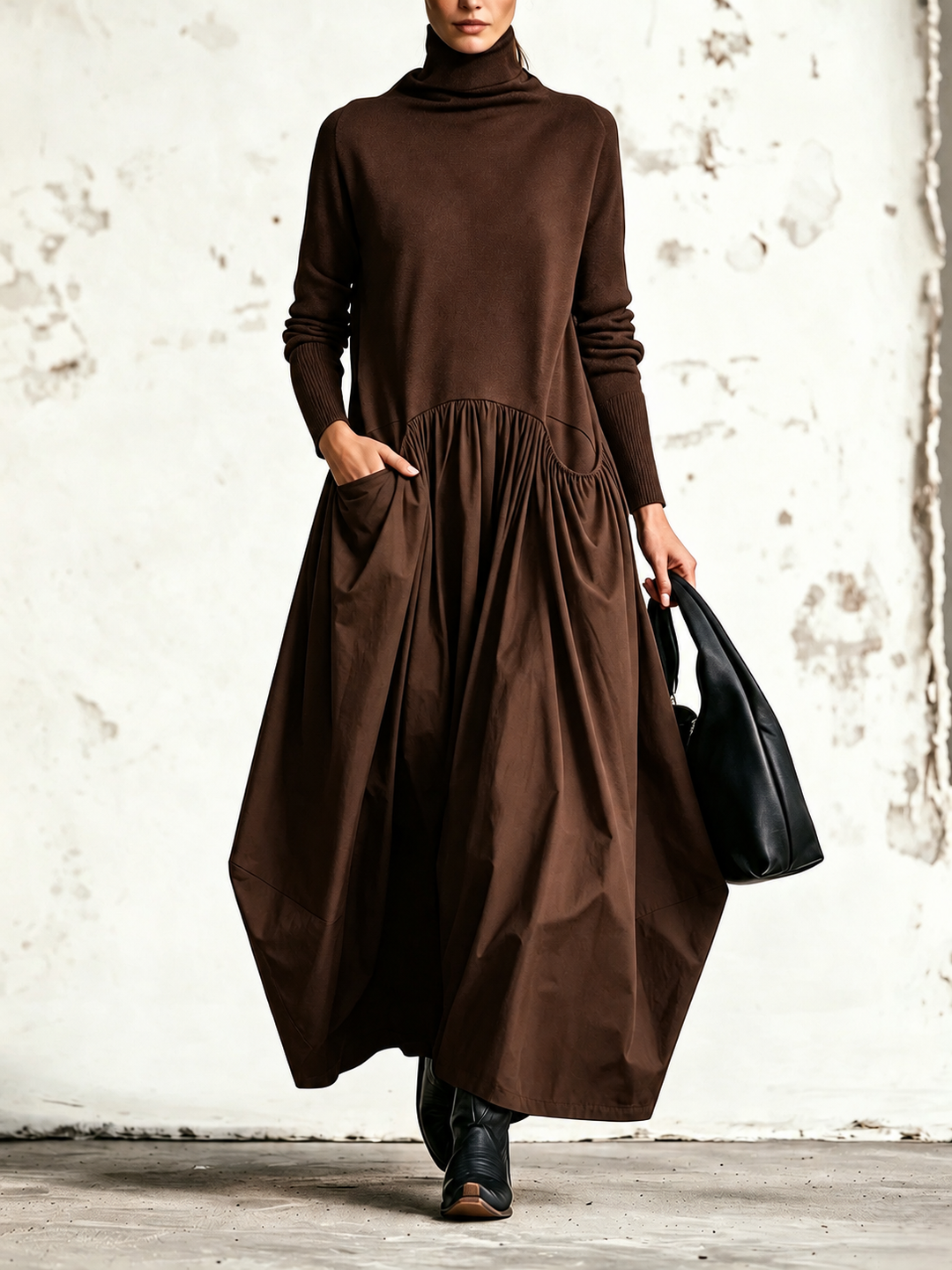 Ilaria | Oversized Turtleneck Maxi Dress with Pockets